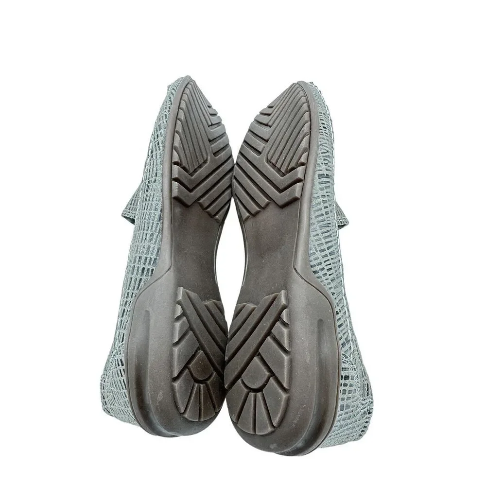 Bernie Mev Pam Women's‎ 8/39 Beige Print Driving Loafers Cushioned NWT $60 MSRP